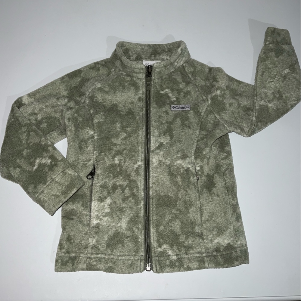 Columbia Zip Up